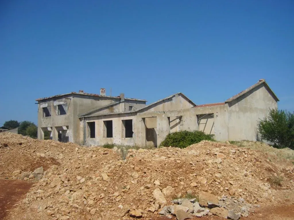 Poslovna zgrada turističke namjene „Laškovica“ — prikaz 1